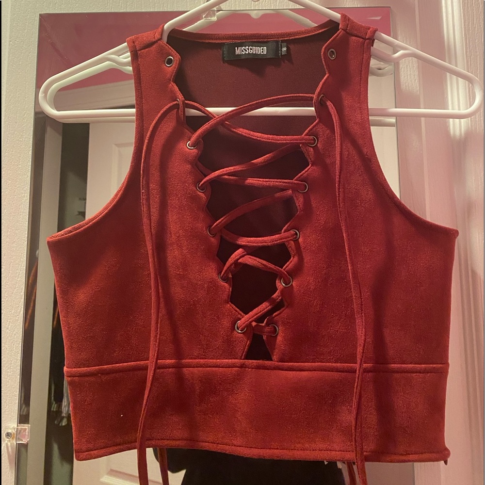 Maroon crop top with lace